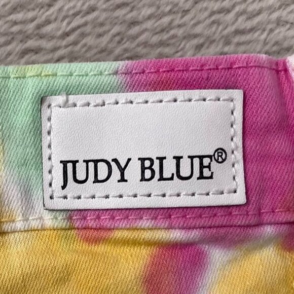 Judy Blue Woman's Tie-Dye Denim Shorts L Multicolor Cotton Blend Comfortable Sty - Picture 10 of 13